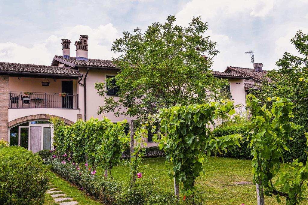 Вилла Cascina Folletto Нови-Лигуре Экстерьер фото